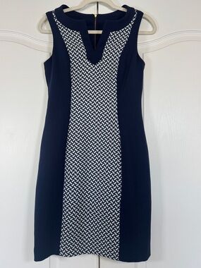 Tahari Arthur S. Levine Navy White Geometric Print Sleeveless Sheath Dress Sz 2